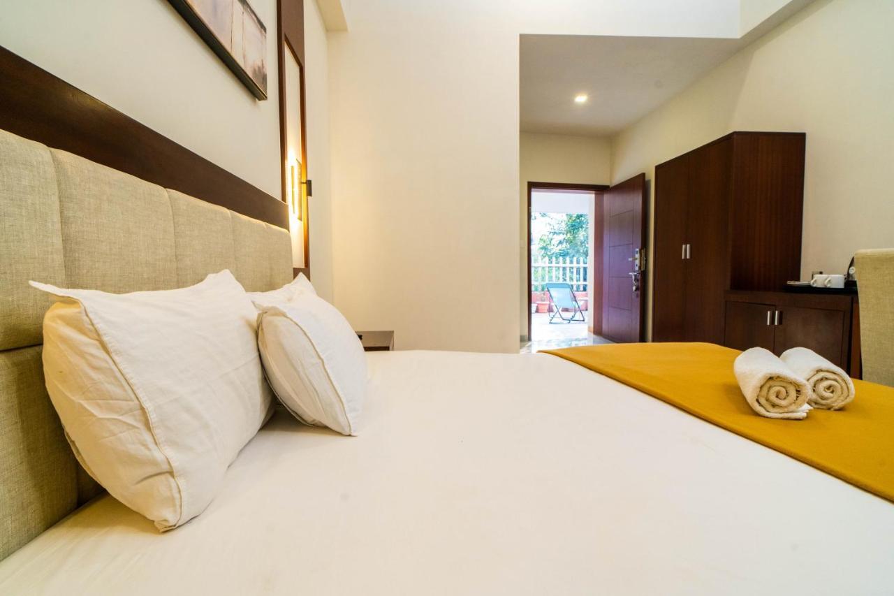 Grande Alpine Hotel Вагатор Екстериор снимка